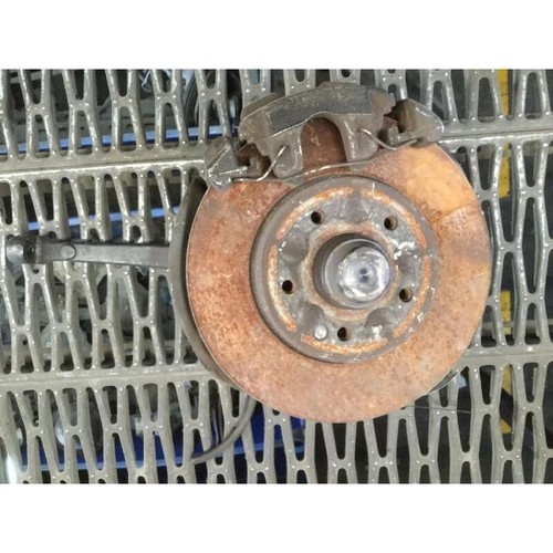 Front hub mercedes classe - front, rh