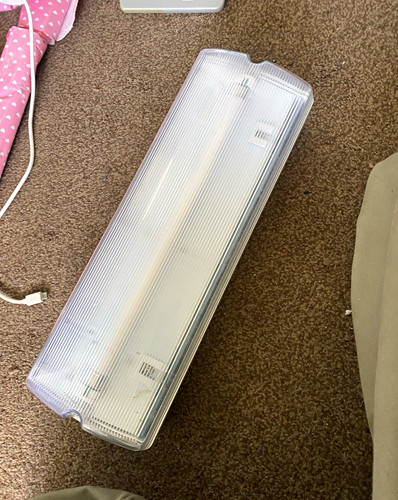 Single linear fluorescent - single,