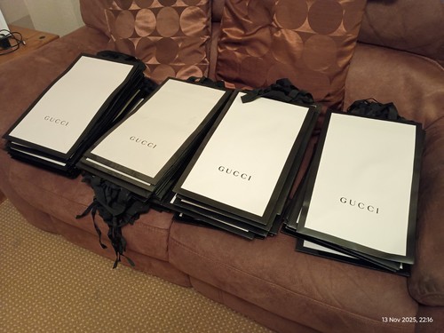 Gucci gift empty bag - gift,