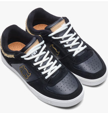 Ipath Reed Low Black Suede and