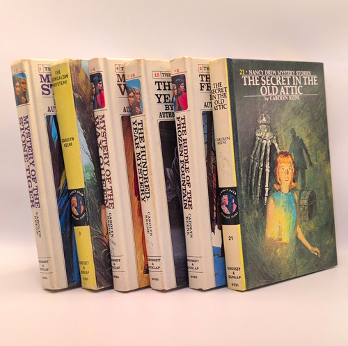 Carolyn keene nancy drew - carolyn,