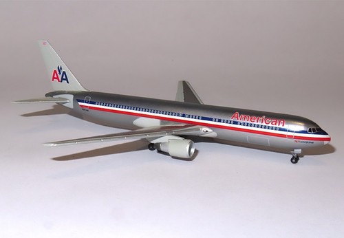 Dragonwings 400 american - dragonwings, 1:400