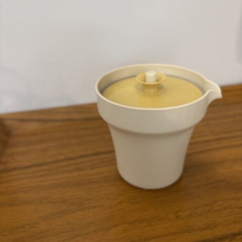 Vintage tupperware mcm - vintage, cream