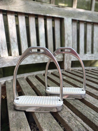 Stainless steel stirrup - steel,