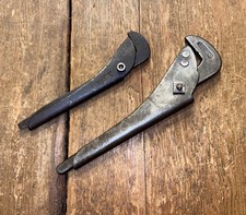 VINTAGE FOOTPRINT ADJUSTABLE