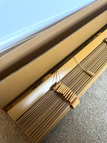 Brown wood venetian blind - brown,