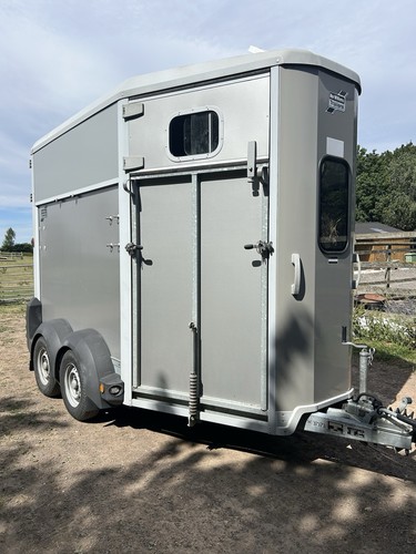 Ifor william 506 horse trailer - ifor,