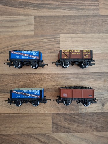 Gauge coal wagons - 00,