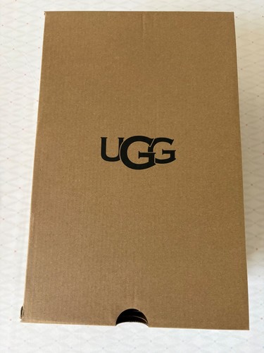 Ugg empty shoebox - ugg,