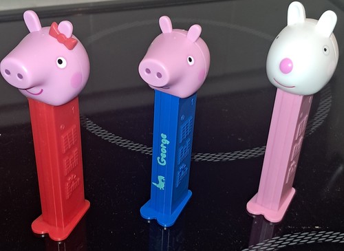 Pez peppa pig dispensers - pez,