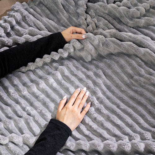 Large faux fur - large,