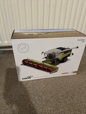 1/32 Claas Trion 750 First