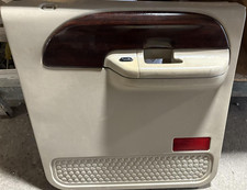 2003-2007 Ford F350 Right Rear