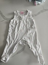 Bebe Bonito, White Sleeveless