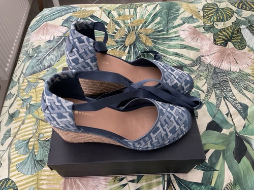 Beautiful tommy hilfiger - beautiful,