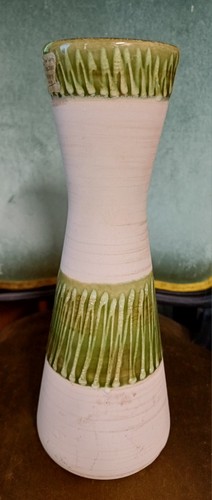 Fine quality austrian pottery - quality,