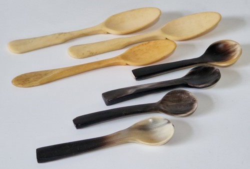 Collection vintage hand carved - hand,