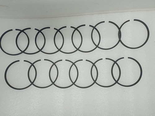 New replacement piston - , ring