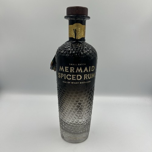 Isle wight distillery - isle,