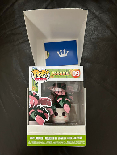 Funko pop flora - pink, and