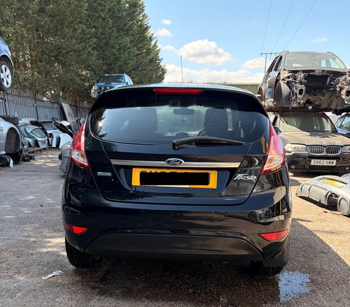 Ford fiesta 2015 tailgate - ford,