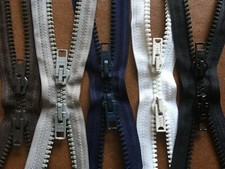 OPTI Two-Way Chunky Zip No 5