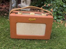 VINTAGE ROBERTS R200 PORTABLE RADIO – WORKING – 1960s RETRO – LEFT DIAL FAULTY