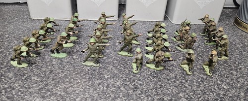 Herald plastic soldiers - 33,
