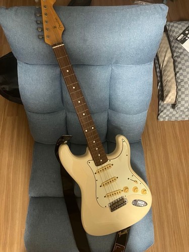 Fender stratocaster electric - fender,