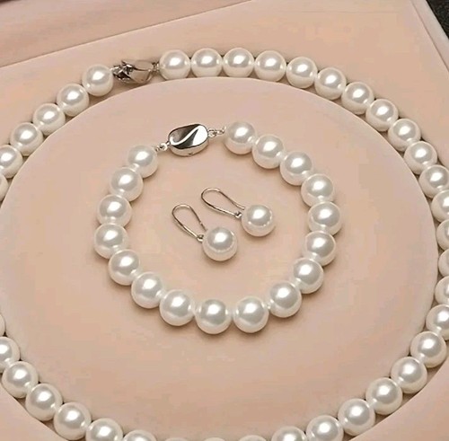 Freshwater pearl necklace - freshwater,