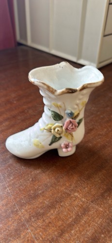 Porcelain white granny - porcelain,