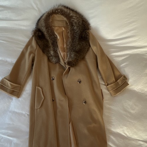 Town country women - town,