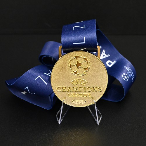 Paris 2022 winners medal for - paris,