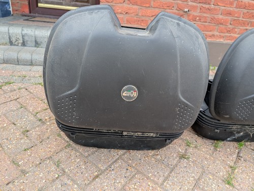 Giving 42l hardshell monokey - hardshell,