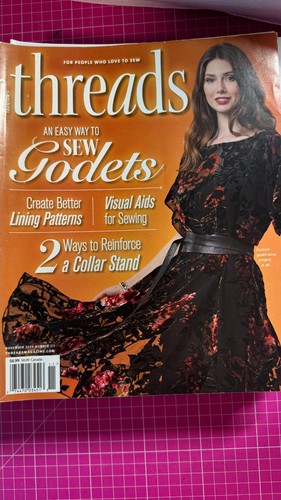 Threads sewing magazine issue