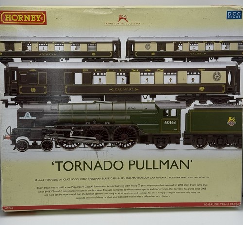Hornby tornado pullman set - pullman,