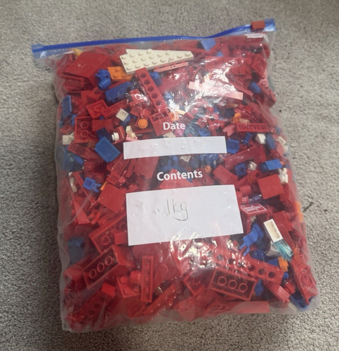 9kg worth loose random lego - of,