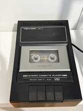 Vintage Realistic Stereo
