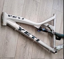 YETI 575 Alu/Carbon 18.5" Fox RP23 Shock Full Suspension Mtb Bike Frame z701