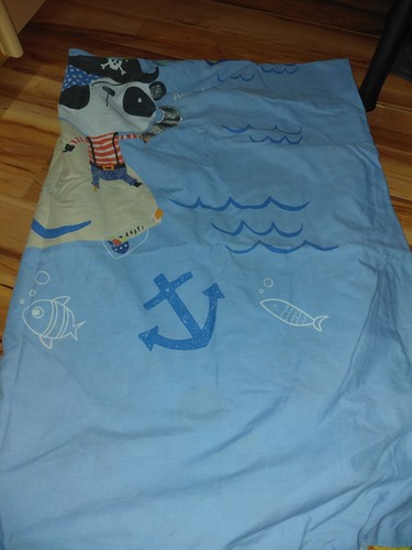 Reversible pirate single - pirate,