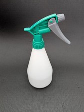 Trigger Spray Bottle | Plastic | Liquid Water | White Green | 500 ml / 0.5 L