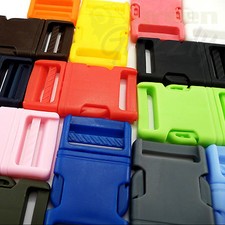 Plastic delrin side release