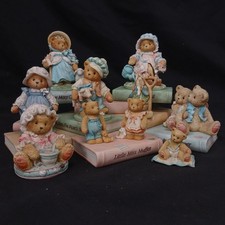 Cherished Teddies Nursery Rhyme Set with Display Stand RMF30-CAP