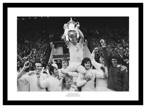 Leeds united 1972 cup team - fa,