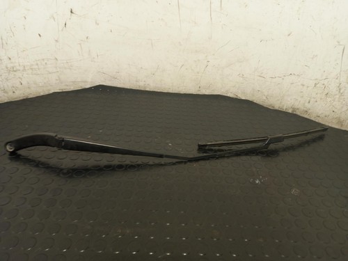 Volkswagen polo wiper arm - volkswagen,