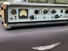 ASHDOWN Bass Amplifier ( inc speakers)