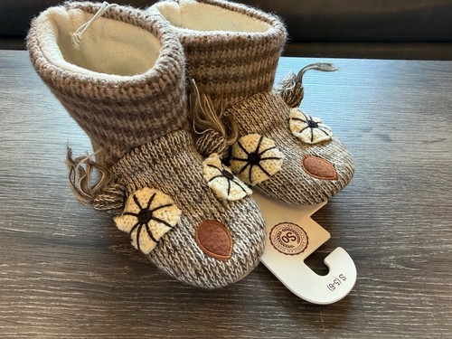 Nwt women plush - nwt, knit