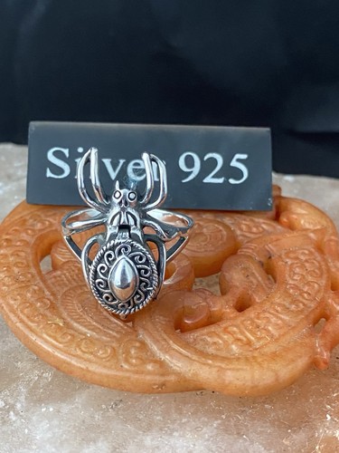Solid silver spider - solid, box