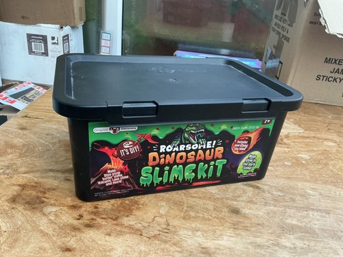 Dinosaur roarsome diy fun - dinosaur,