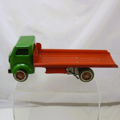 Mettoy tinplate clockwork